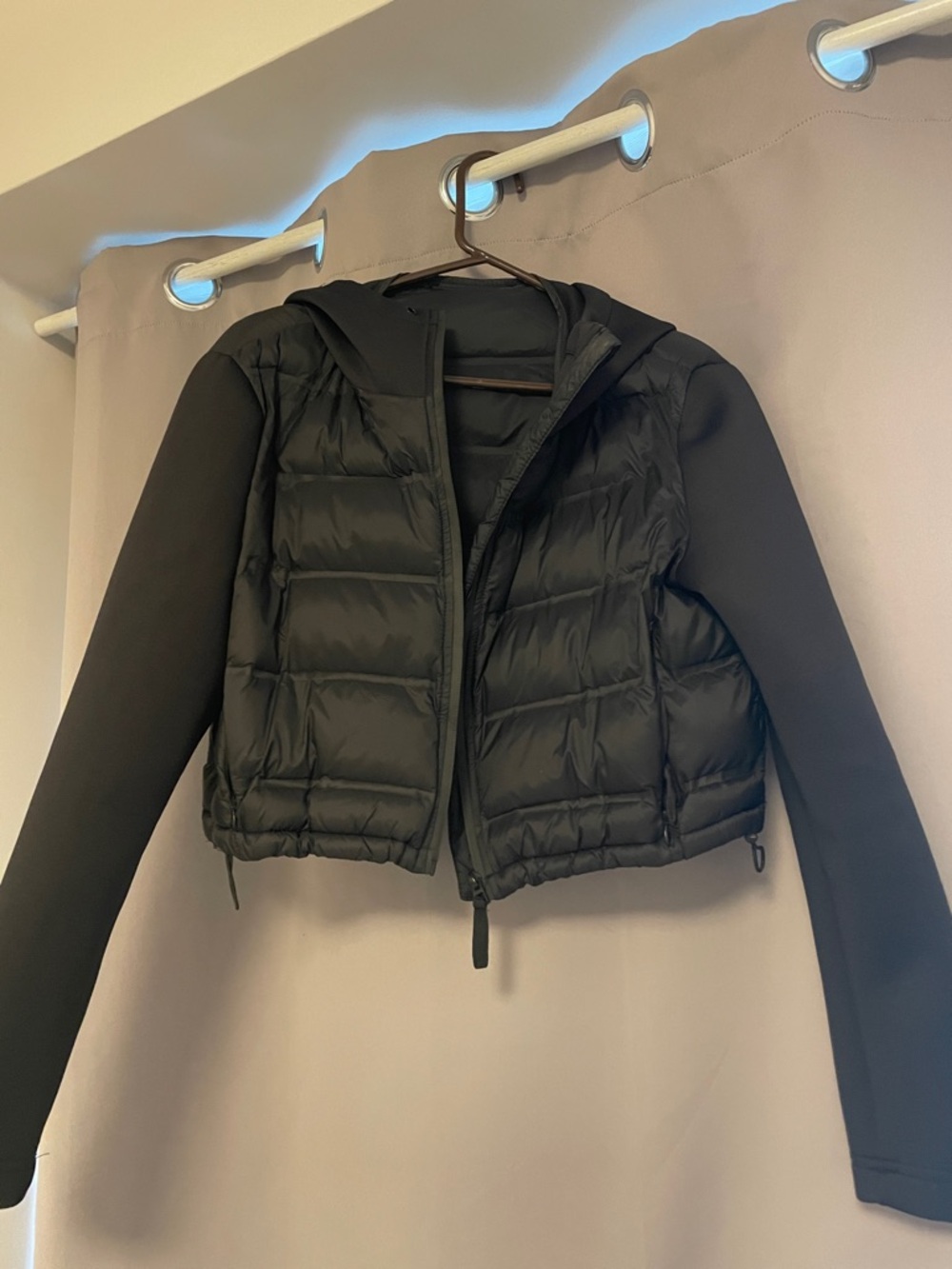 Zara croped Black Puffer Hoodie Jacket - Women
